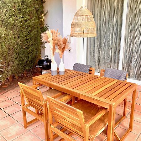 Cozy Townhouse Selwo Villa เอสเตโปนา ภายนอก รูปภาพ