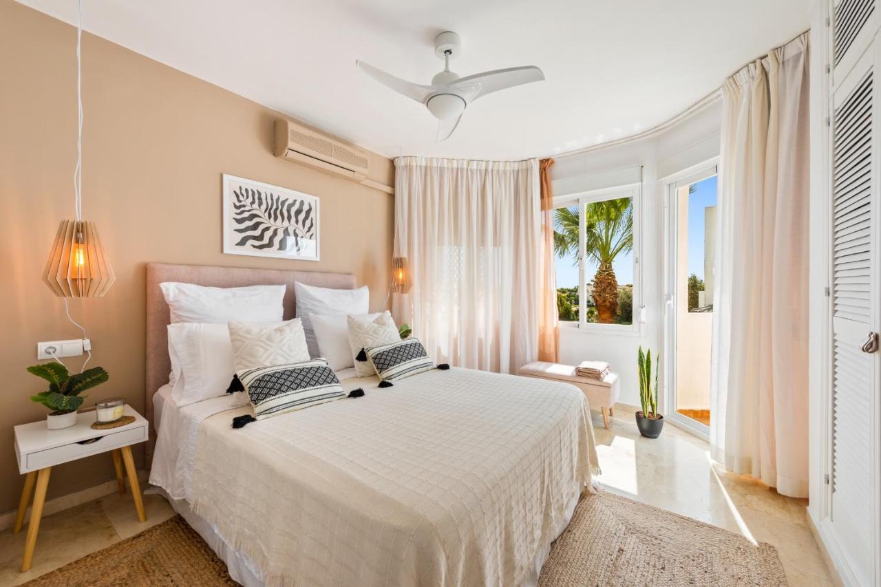 Cozy Townhouse Selwo Villa เอสเตโปนา ภายนอก รูปภาพ