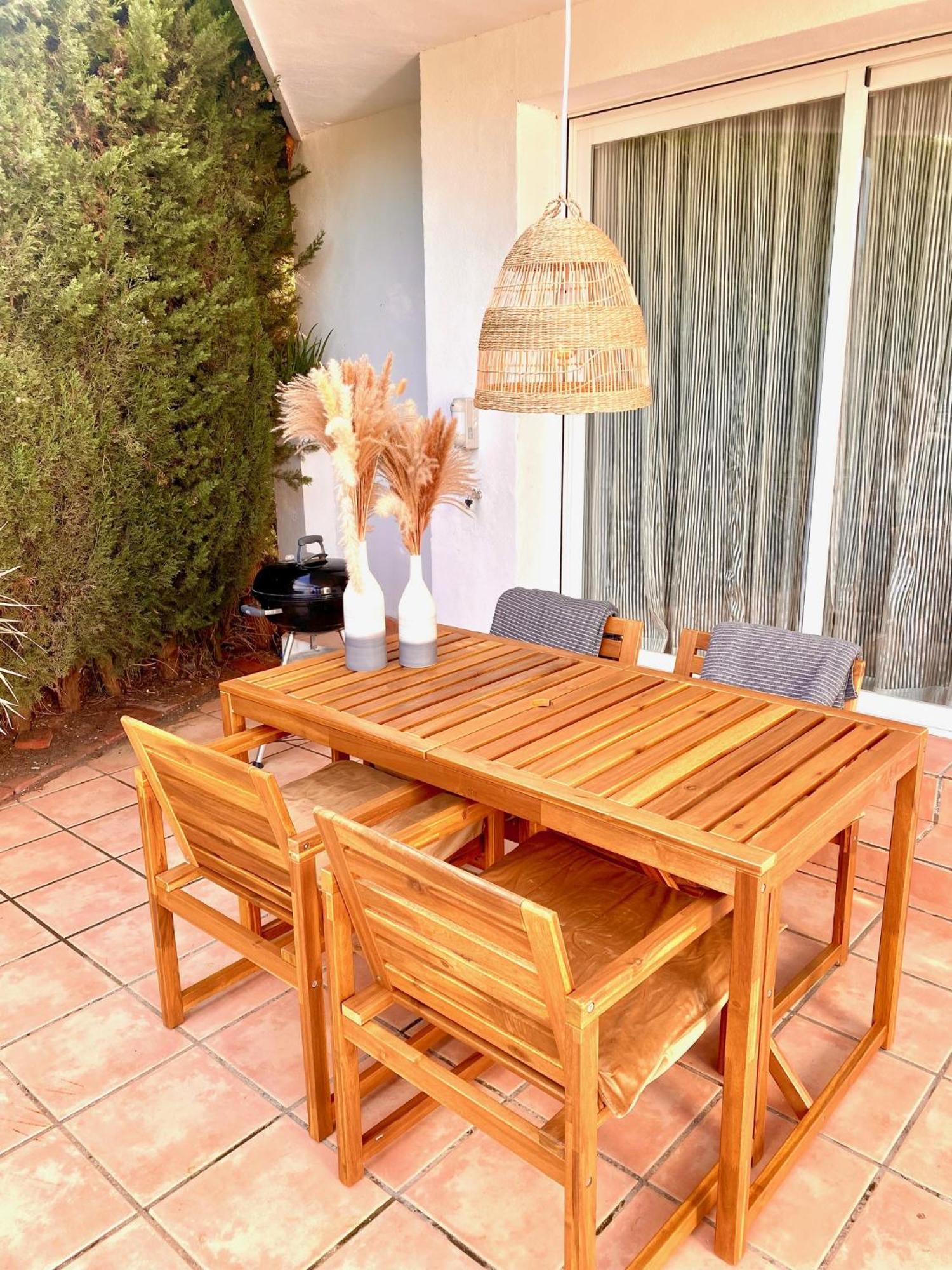 Cozy Townhouse Selwo Villa เอสเตโปนา ภายนอก รูปภาพ
